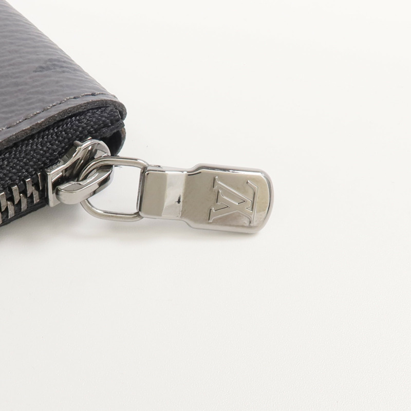 LOUIS VUITTON Monogram Eclipse Reverse Key Pouch銀扣零錢包-10