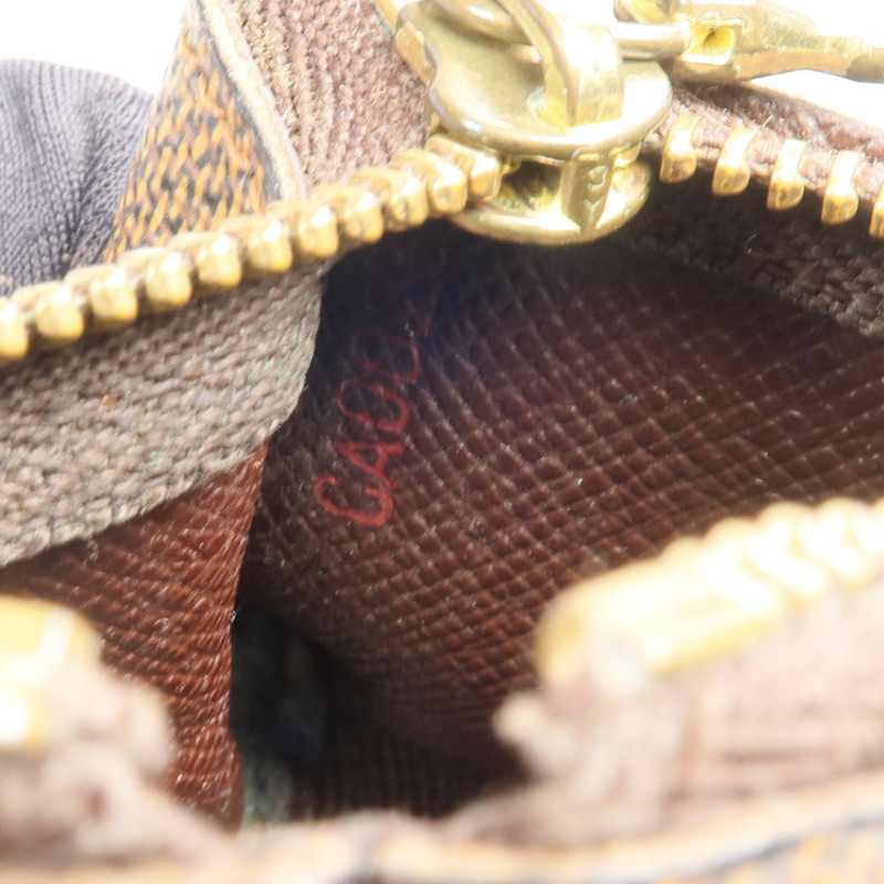 LOUIS VUITTON Damier Key Pouch金扣零錢包-15