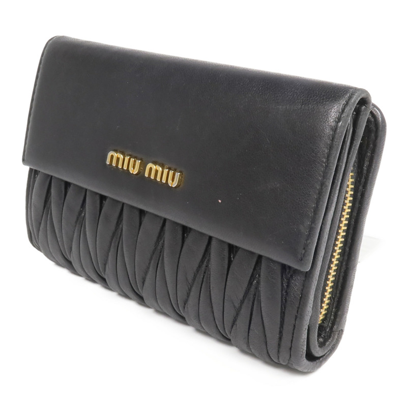 Miu Miu 羊皮皮革Fold Wallet金扣錢包-2