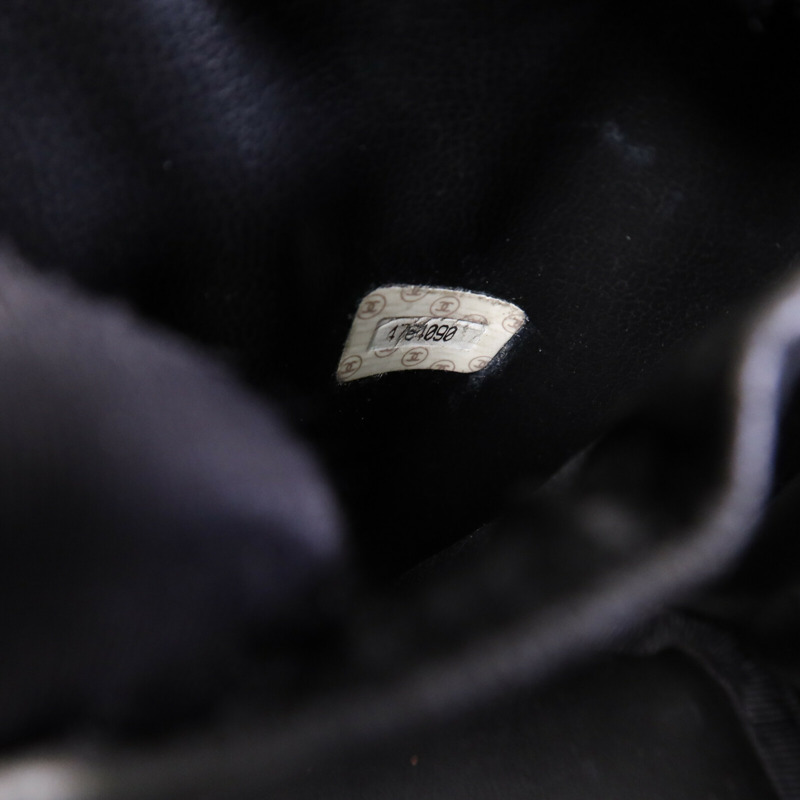 CHANEL 漆皮皮革 Vintage Vanity Case金扣手挽袋-7