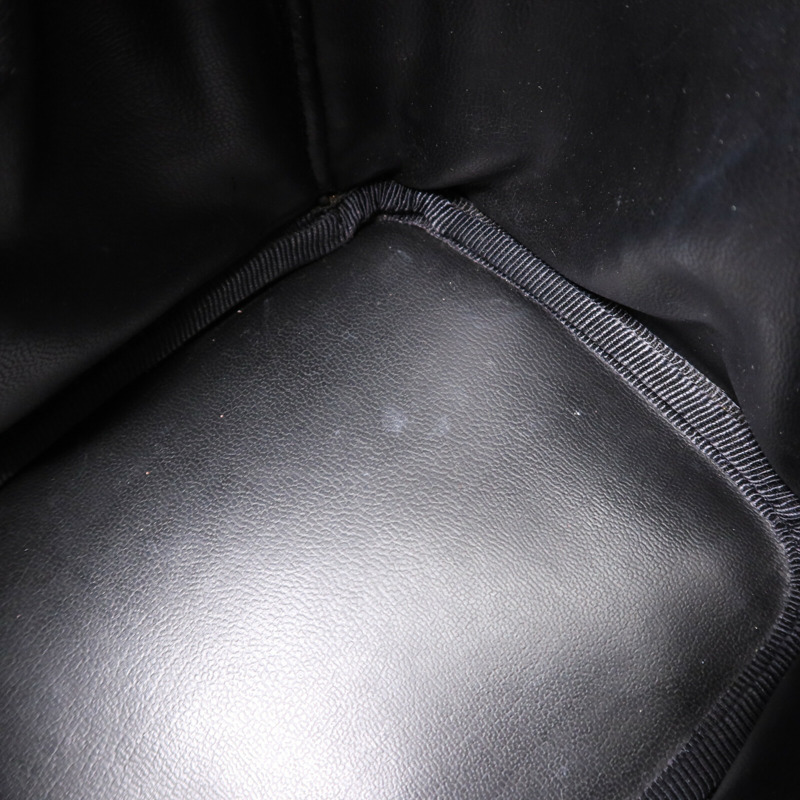 CHANEL 漆皮皮革 Vintage Vanity Case金扣手挽袋-14