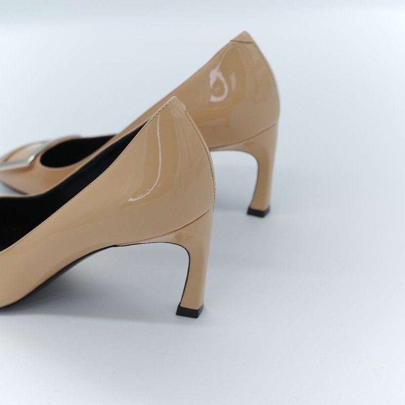 Roger Vivier 羅傑維維亞 Belle Vivier 米色漆皮 金屬方框飾扣 方頭方跟鞋 EU36-2
