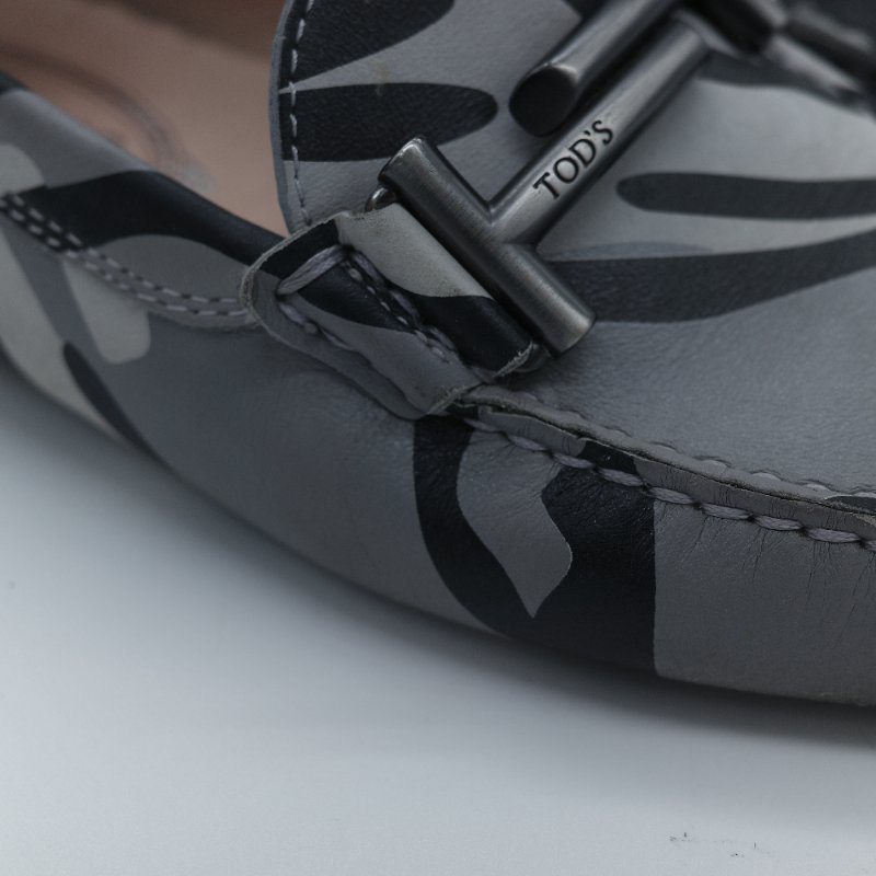 Tod's 托德斯 Gommino 黑白斑馬紋豆豆鞋 EU35-5