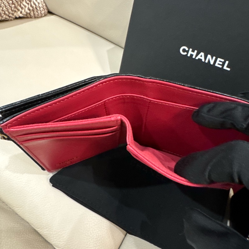 Chanel 香奈兒 19 短夾/黑銀款/98新美品-8