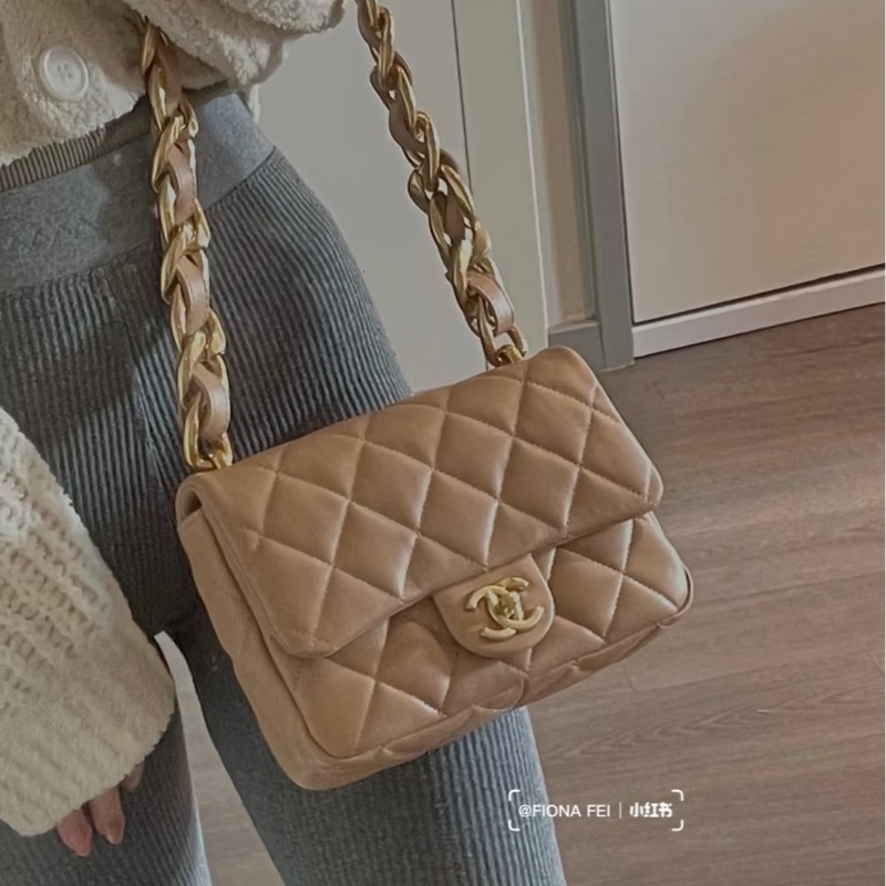 Chanel 香奈兒奶茶色小羊皮翻蓋肩背包金釦雙C 粗鍊條 經典菱格AS3213-5