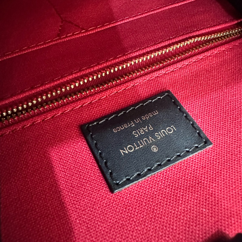 LV OnTheGo MM托特包-5