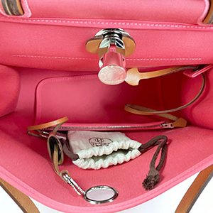 ＊奢華大道國際精品＊【H0421】HERMES杜鵑粉8W 帆布 HERBAG 31CM 兩用包-6