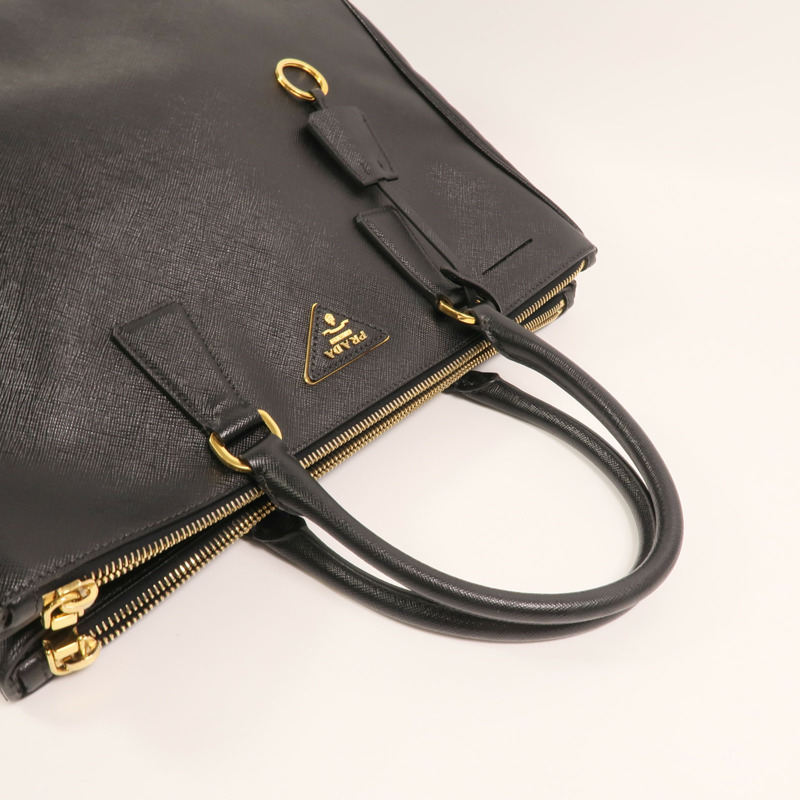 PRADA 牛皮皮革Saffiano Lux Tote Bag金扣手挽袋-7
