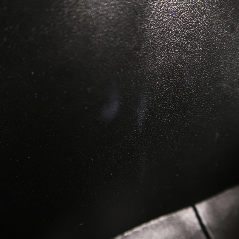 CELINE 牛皮皮革Triomphe金扣肩背袋-16