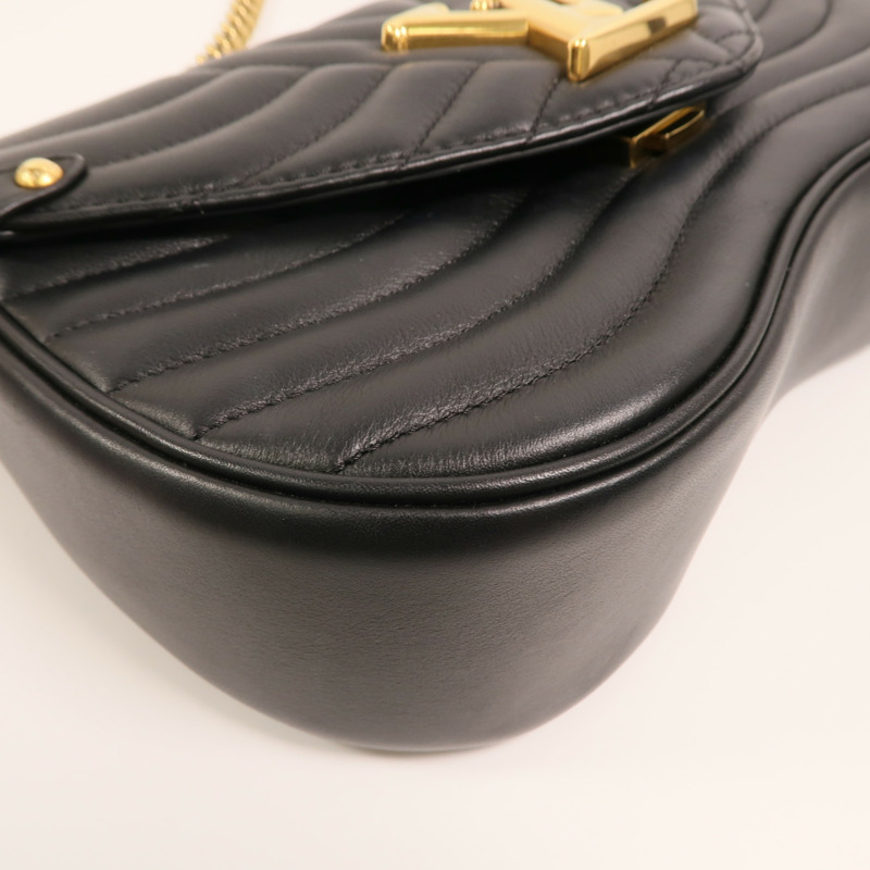 LOUIS VUITTON 牛皮皮革New Wave MM金扣鏈帶手挽肩背兩用袋-10
