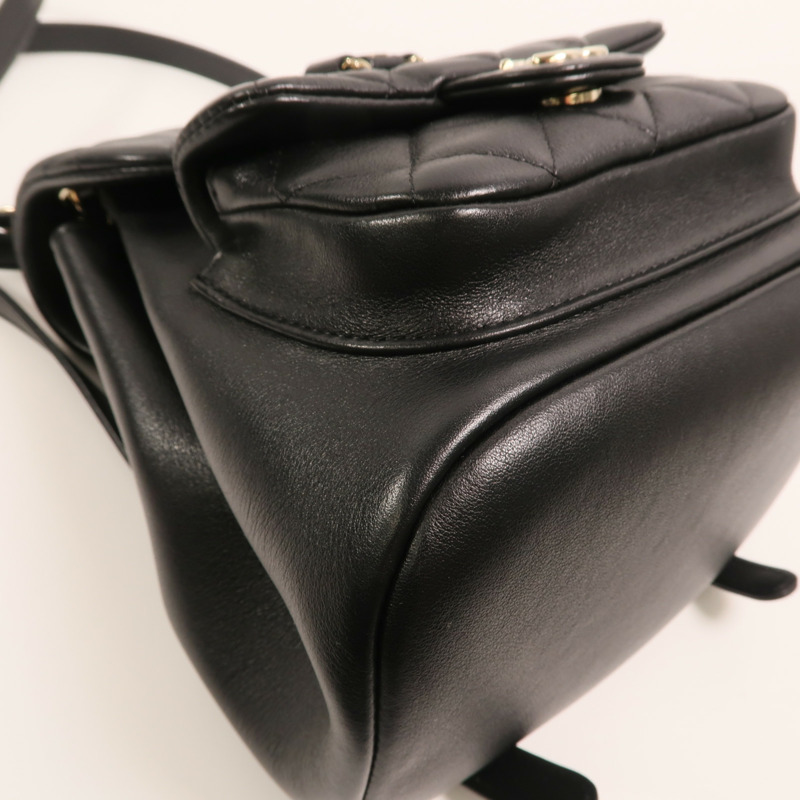 CHANEL 牛皮皮革Duma Backpack金扣背包-10