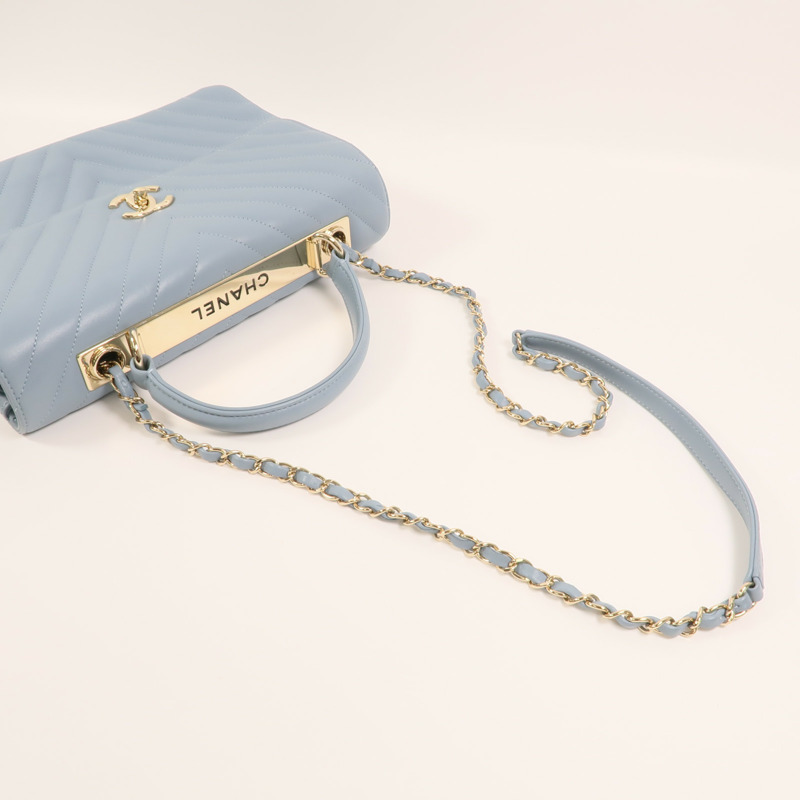 CHANEL 羊皮皮革Trendy CC金扣鏈帶手挽肩背兩用袋-7