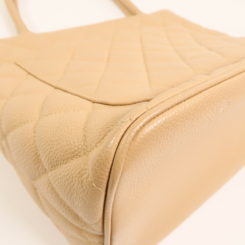 CHANEL 牛皮皮革Vintage Handbag金扣手挽袋-12