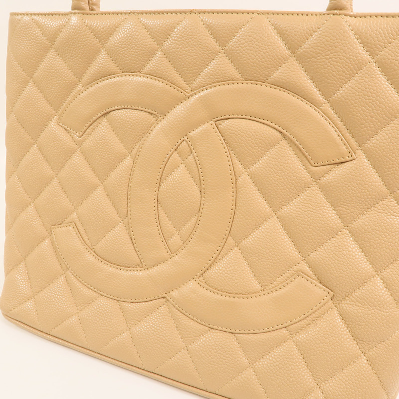 CHANEL 牛皮皮革Vintage Handbag金扣手挽袋-13