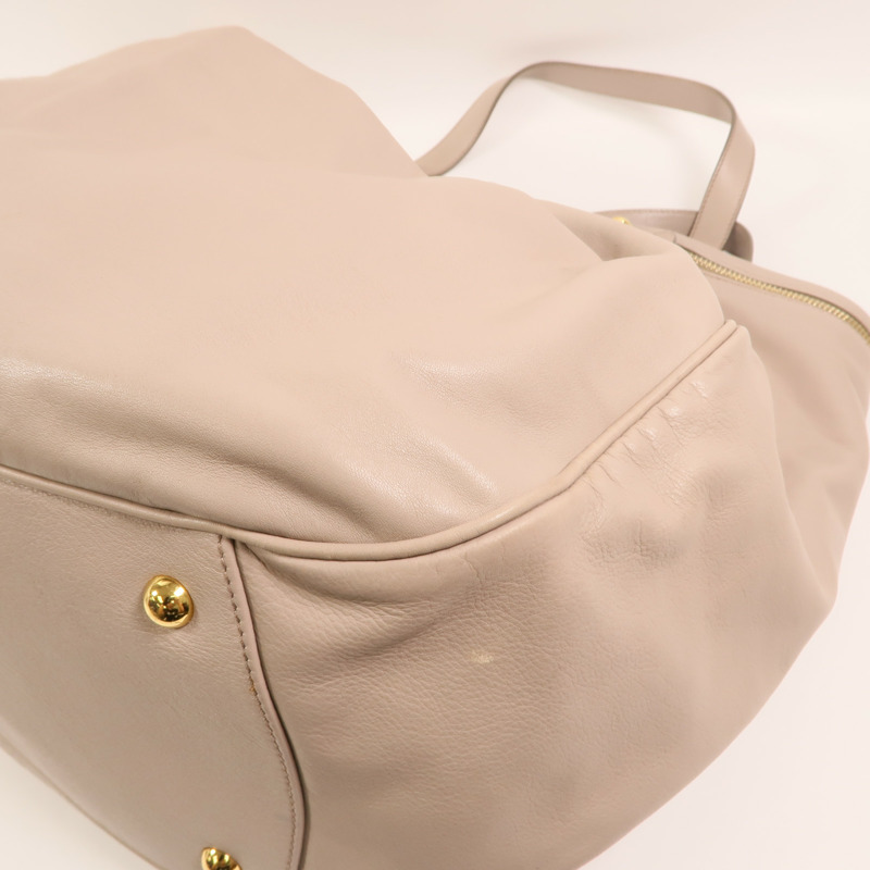 Miu Miu 牛皮皮革Vitello Lux Hobo金扣手挽袋-8