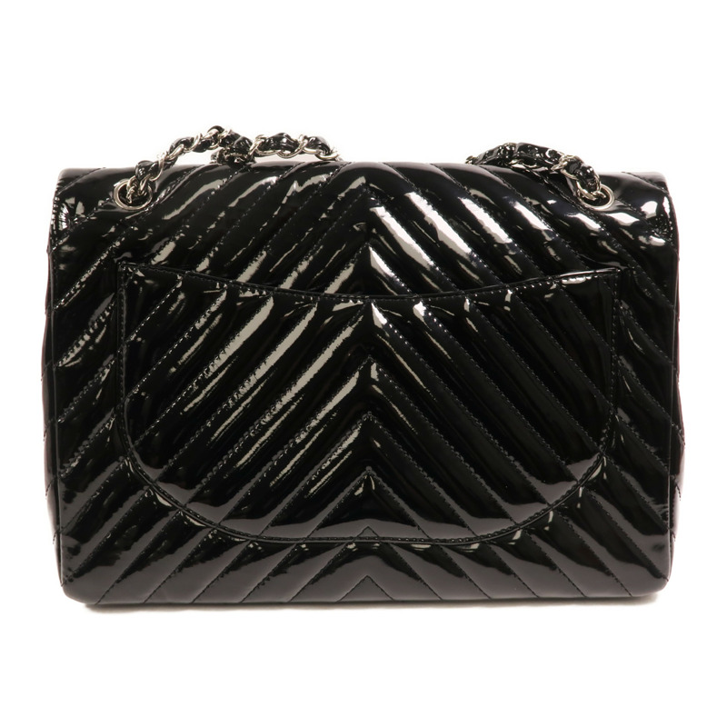 CHANEL 漆皮皮革Maxi Classic銀扣鏈帶肩背袋-1