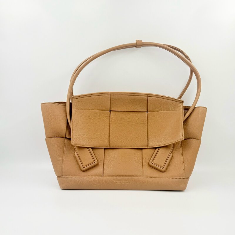 BV焦糖棕牛皮大編織Arco48下蓋肩背托特包(可放電腦!通勤包!)-2