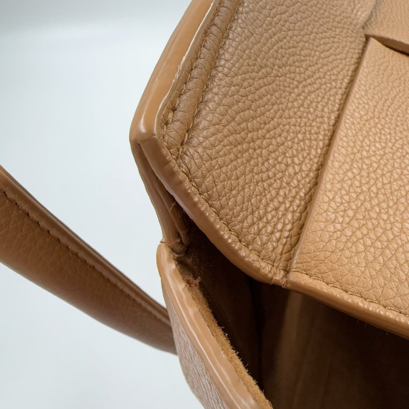 BV焦糖棕牛皮大編織Arco48下蓋肩背托特包(可放電腦!通勤包!)-10