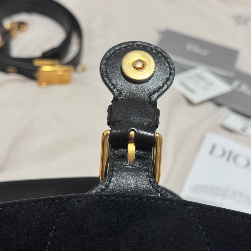 Dior Bobby M黑金中號-17