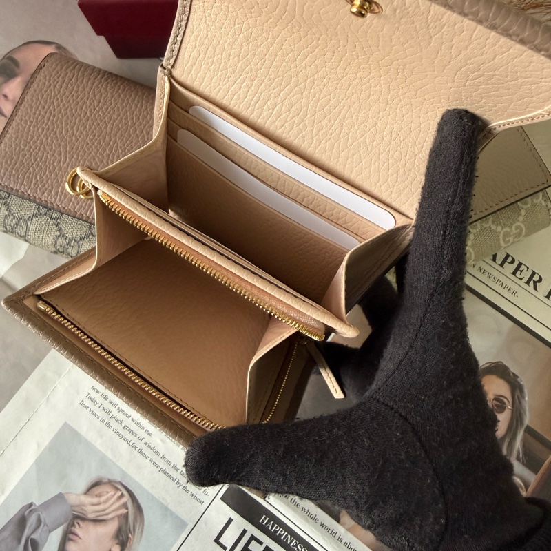 GG Marmont 皮革中型二折短夾(米灰/淺粉)-7