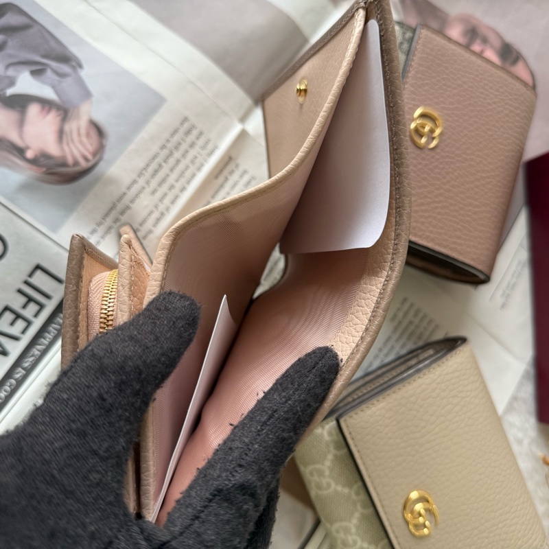 GG Marmont 皮革中型二折短夾(米灰/淺粉)-9