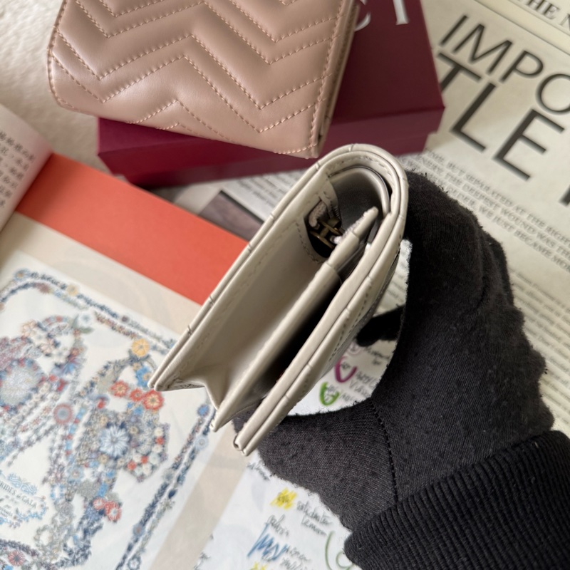 GG MARMONT 牛皮卡片小短夾(淺灰色)-2