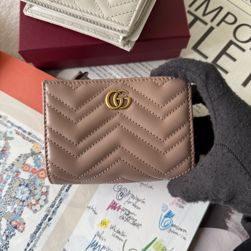 GG Marmont 金字釦式二折短夾(藕粉色)-1