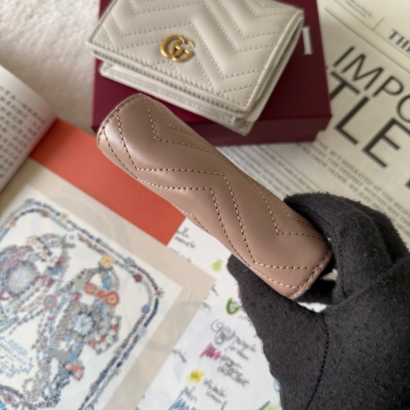 GG Marmont 金字釦式二折短夾(藕粉色)-5