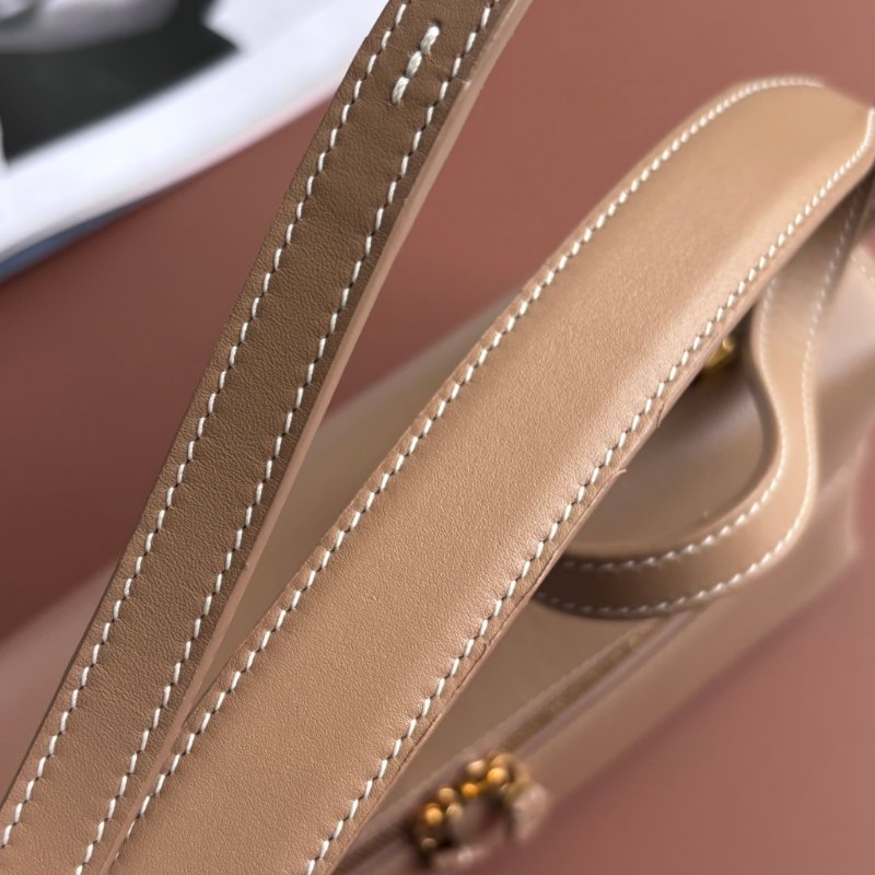 ::LORO PIANA:: EXTRA BAG L27 諾悠翩雅 卡其色風衣色光滑小牛皮 斜背包 肩背包-12