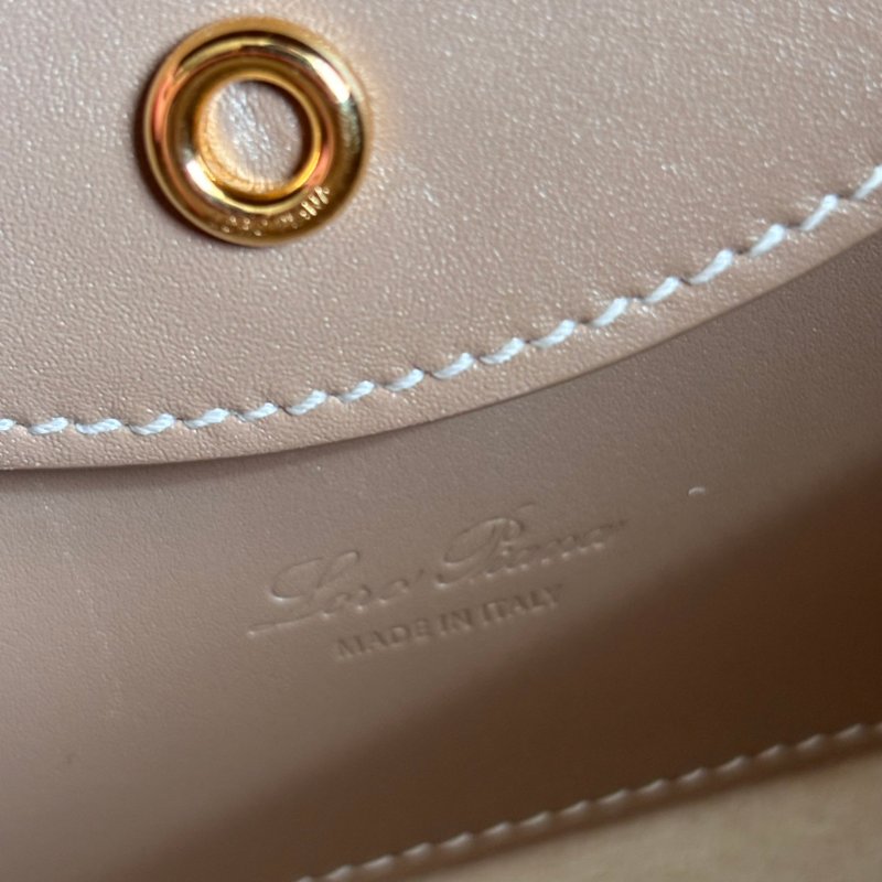 ::LORO PIANA:: EXTRA BAG L27 諾悠翩雅 卡其色風衣色光滑小牛皮 斜背包 肩背包-25