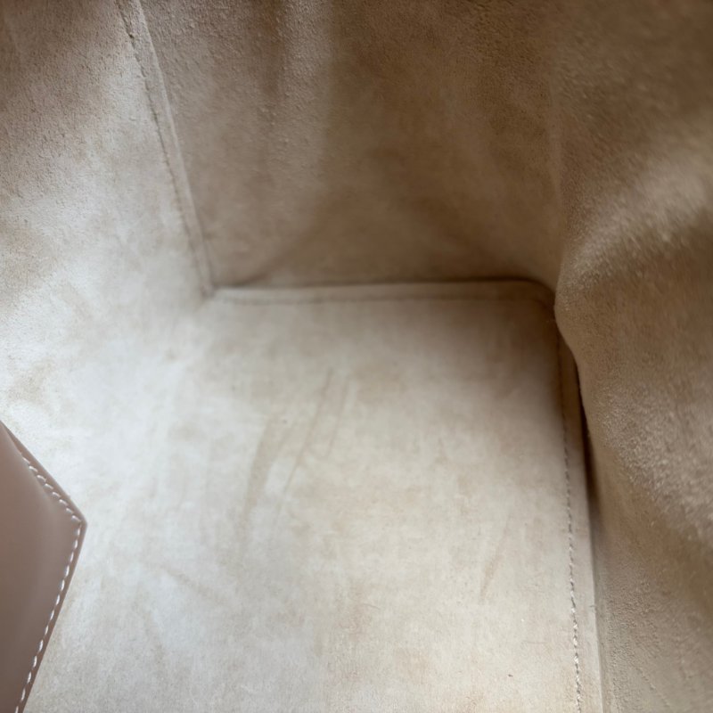 ::LORO PIANA:: EXTRA BAG L27 諾悠翩雅 卡其色風衣色光滑小牛皮 斜背包 肩背包-30