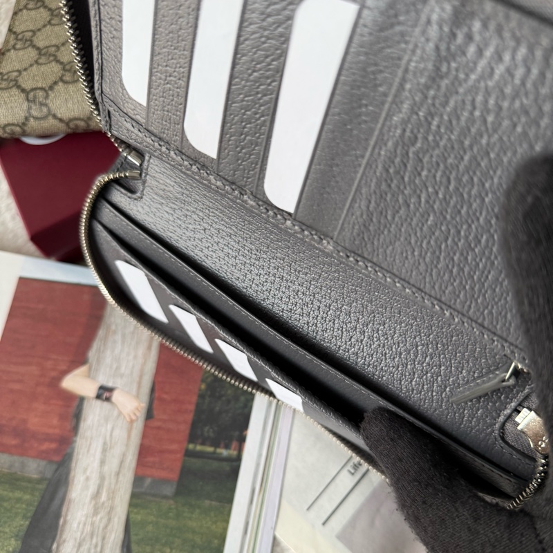 Logo GG Supreme 塗層帆布ㄇ形拉鍊全開長夾(黑灰色)-9