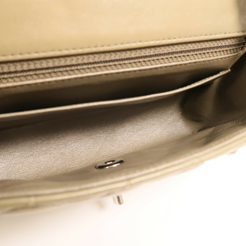 CHANEL 羊皮皮革Mini Classic 20銀扣鏈帶肩背袋-4