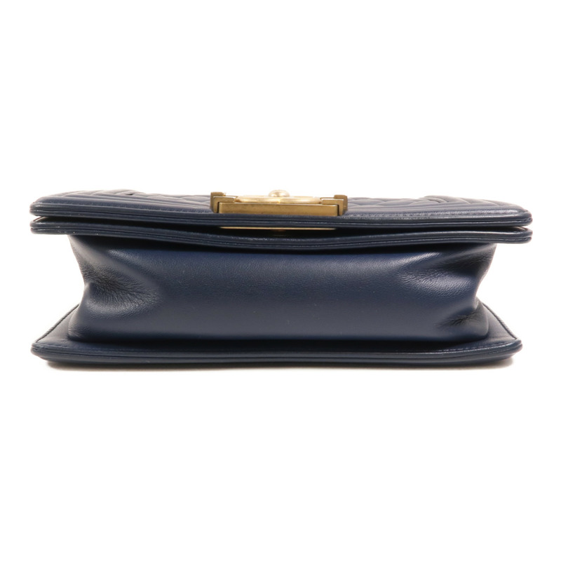 CHANEL 羊皮皮革Boy 20金扣鏈帶肩背袋-3