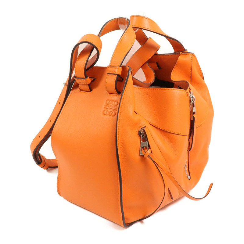 LOEWE 牛皮皮革Hammock Small銀扣手挽肩背兩用袋-2