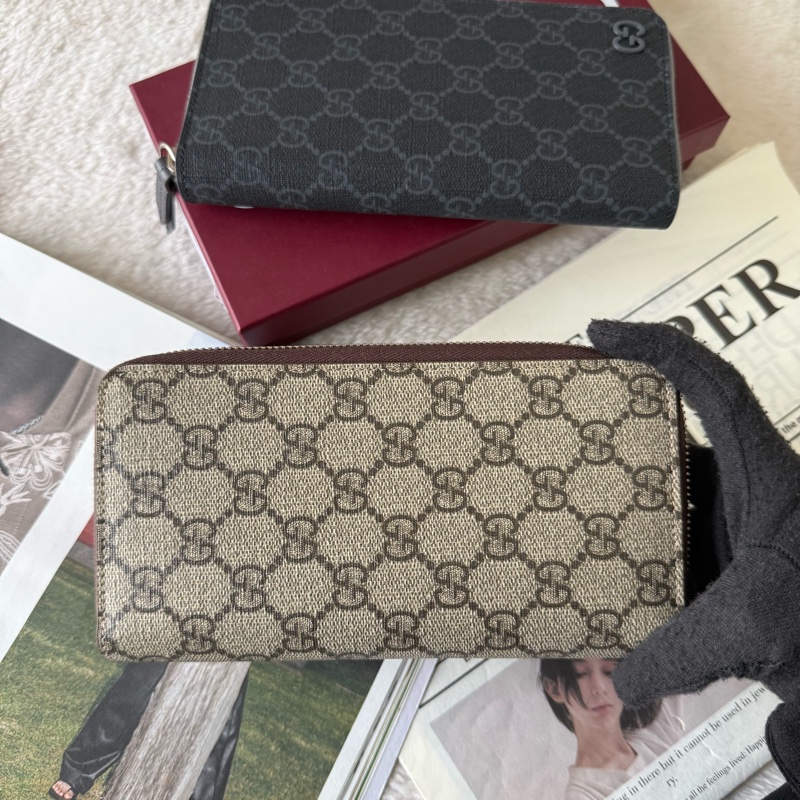 Logo GG Supreme 塗層帆布ㄇ形拉鍊全開長夾(深棕色)-3