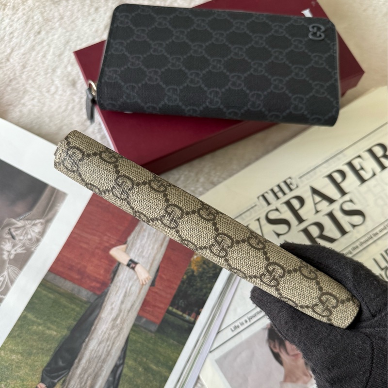 Logo GG Supreme 塗層帆布ㄇ形拉鍊全開長夾(深棕色)-5