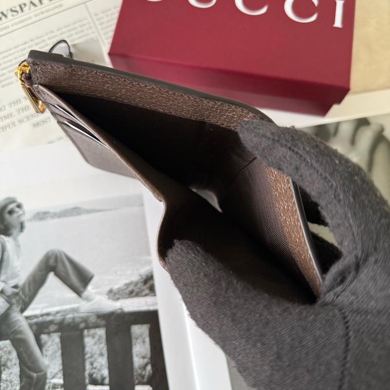 Ophidia 綠紅織帶釦式拉鍊中夾(米色/烏木色)-8