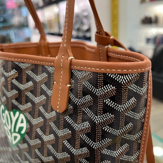 東區正精品㊣GOYARD Anjou Mini Tote 焦糖色皮革雙面綠色愛心圖騰手提包 RZ6275-4