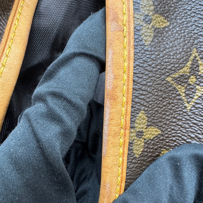 Louis Vuitton Monogram 帆布便攜式西裝袋-21