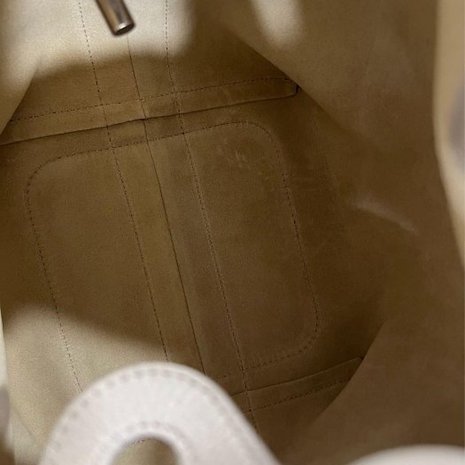 東區正精品㊣Loro Piana Bale Small FAN8964 全新灰色錘紋小牛皮水桶包附背帶小款RZ6283-4