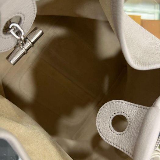 東區正精品㊣Loro Piana Bale Small FAN8964 全新灰色錘紋小牛皮水桶包附背帶小款RZ6283-5