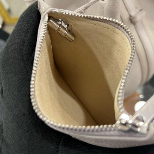 東區正精品㊣Loro Piana Bale Small FAN8964 全新灰色錘紋小牛皮水桶包附背帶小款RZ6283-7