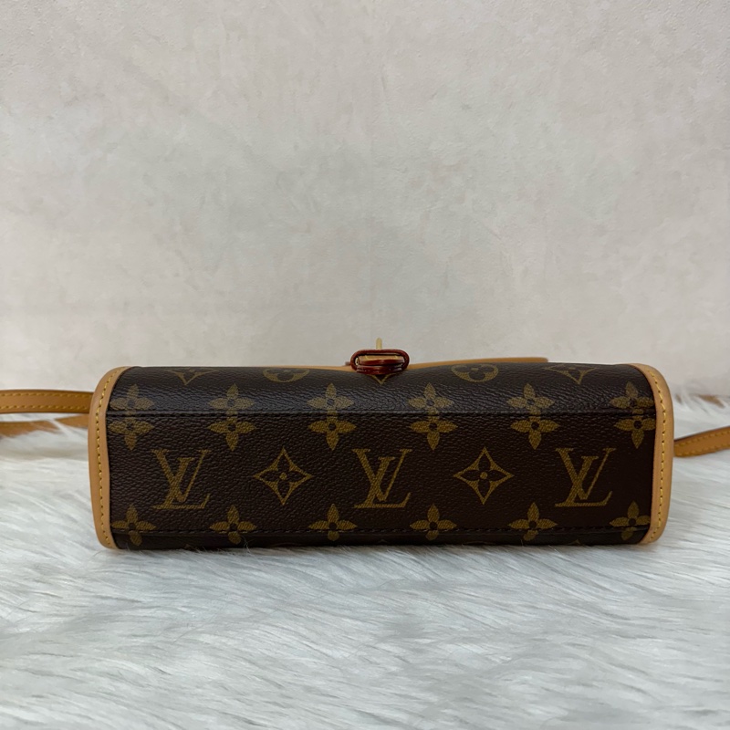 🔥必收款絕版品🔥 LV M44919原花金釦斜背包 兩用包IVY-4