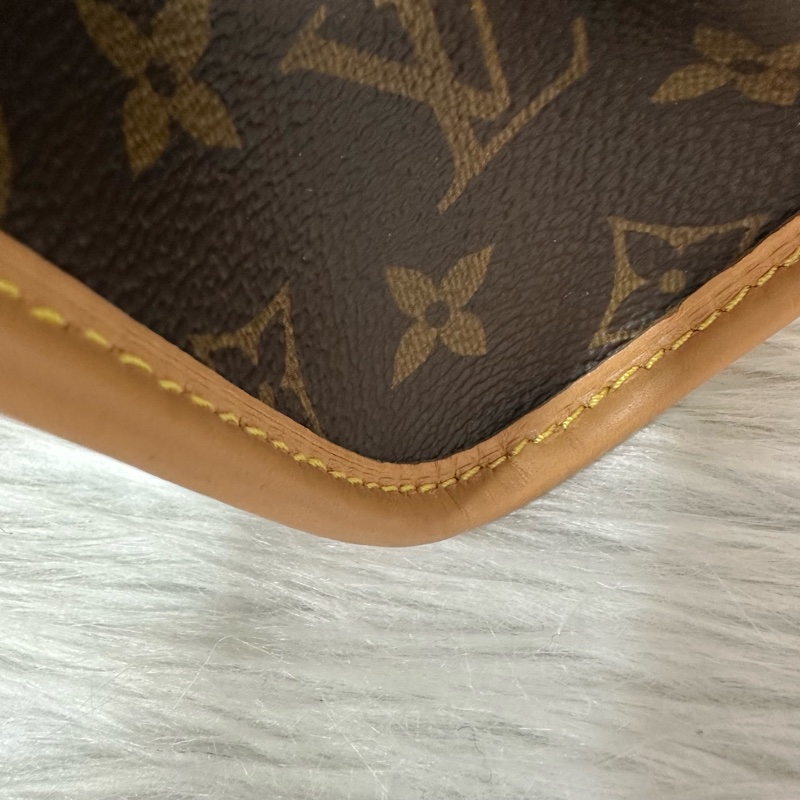 🔥必收款絕版品🔥 LV M44919原花金釦斜背包 兩用包IVY-13