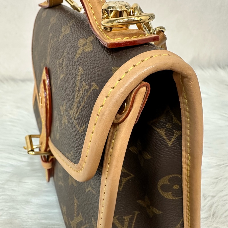 🔥必收款絕版品🔥 LV M44919原花金釦斜背包 兩用包IVY-16