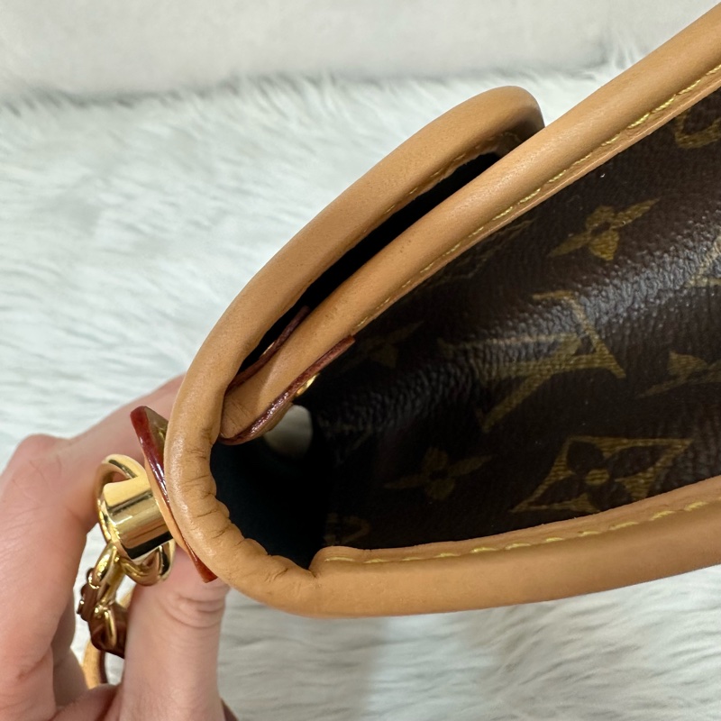 🔥必收款絕版品🔥 LV M44919原花金釦斜背包 兩用包IVY-21