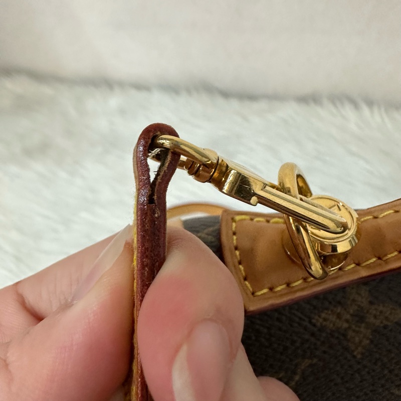 🔥必收款絕版品🔥 LV M44919原花金釦斜背包 兩用包IVY-30