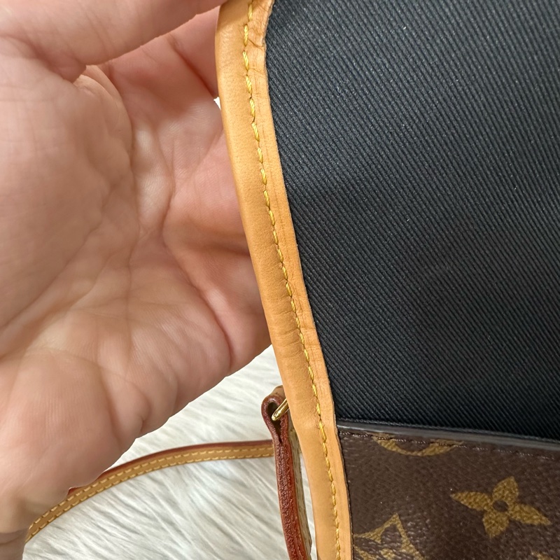 🔥必收款絕版品🔥 LV M44919原花金釦斜背包 兩用包IVY-52