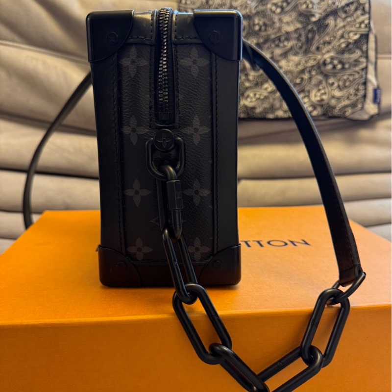 LV Soft Trunk 黑色 M44730-1